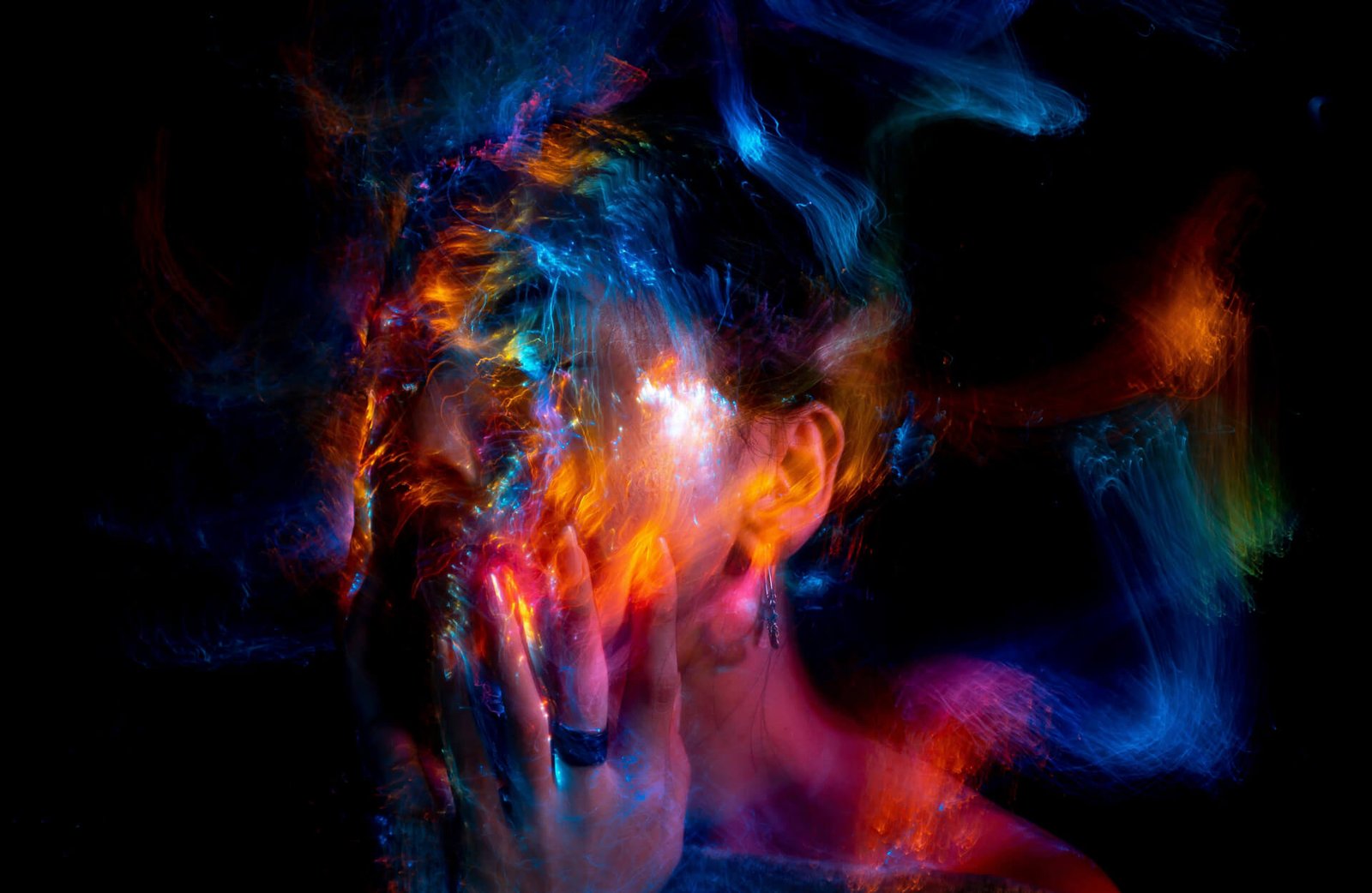 Chafing dishes and food warmers